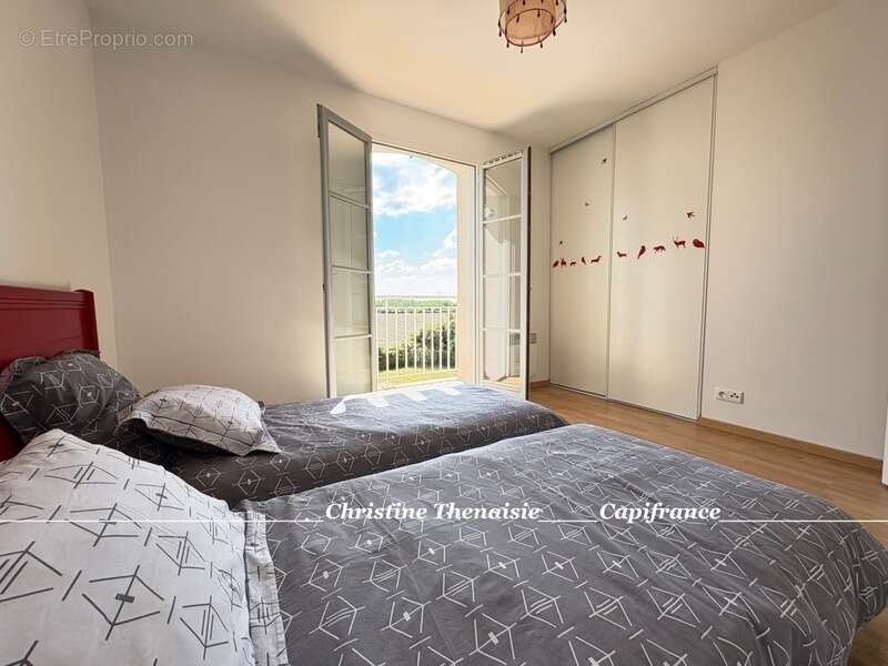 VILLA D'EXCEPTION Pièces spacieuses, 4 chambres, 3 salles de bains, 3 wc, Piscine privée  COEX (85) - photo 18