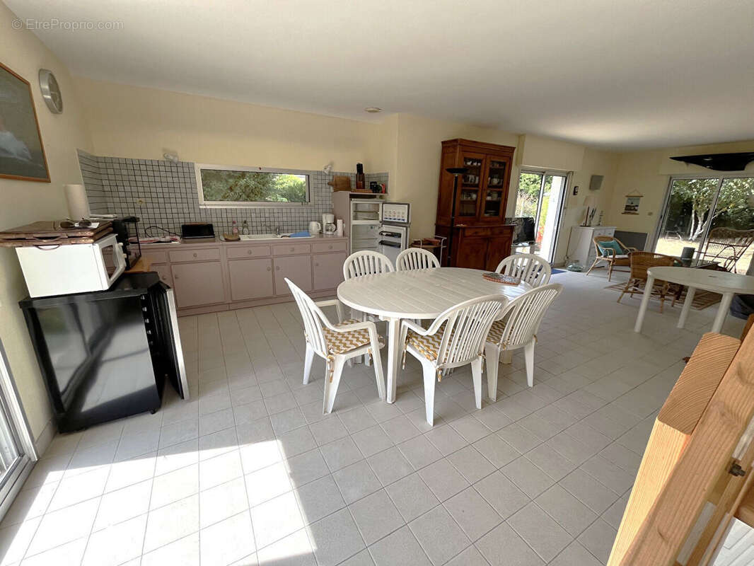 PIRIAC SUR MER -  Maison à  500 m des commerces - photo 7