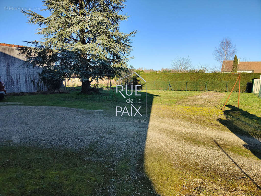 Maison à CHATELLERAULT