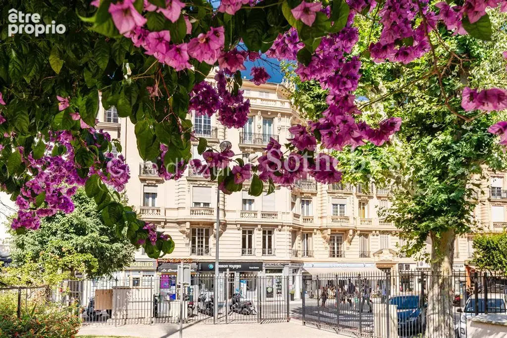 Nice Carré d’Or, appartement deux pièces face à un jardin historique - photo 1