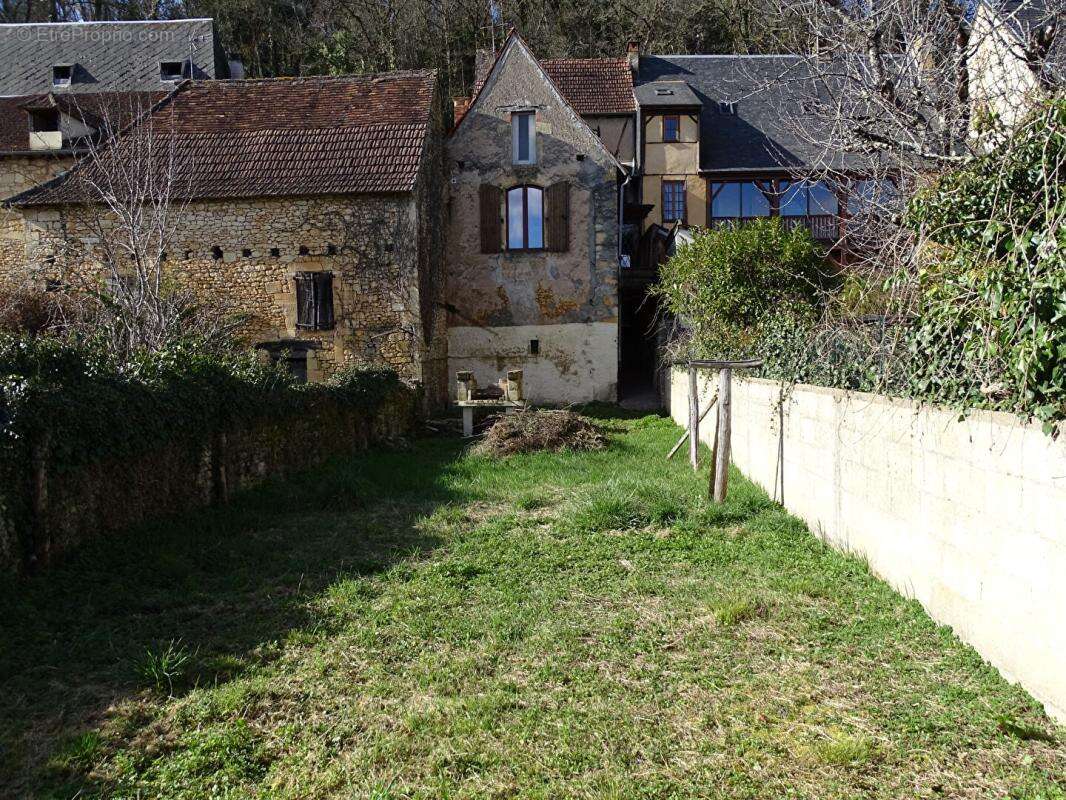 Maison à MONTIGNAC