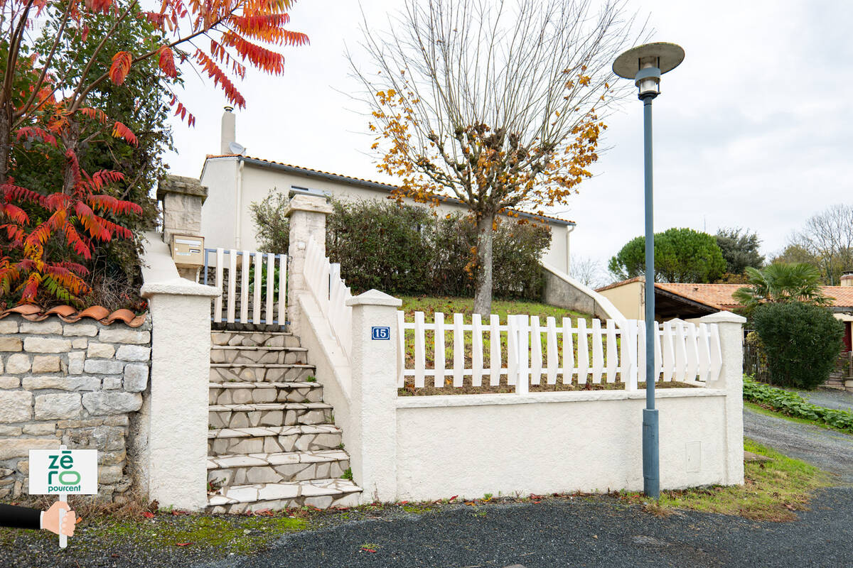 Maison à L'ORBRIE