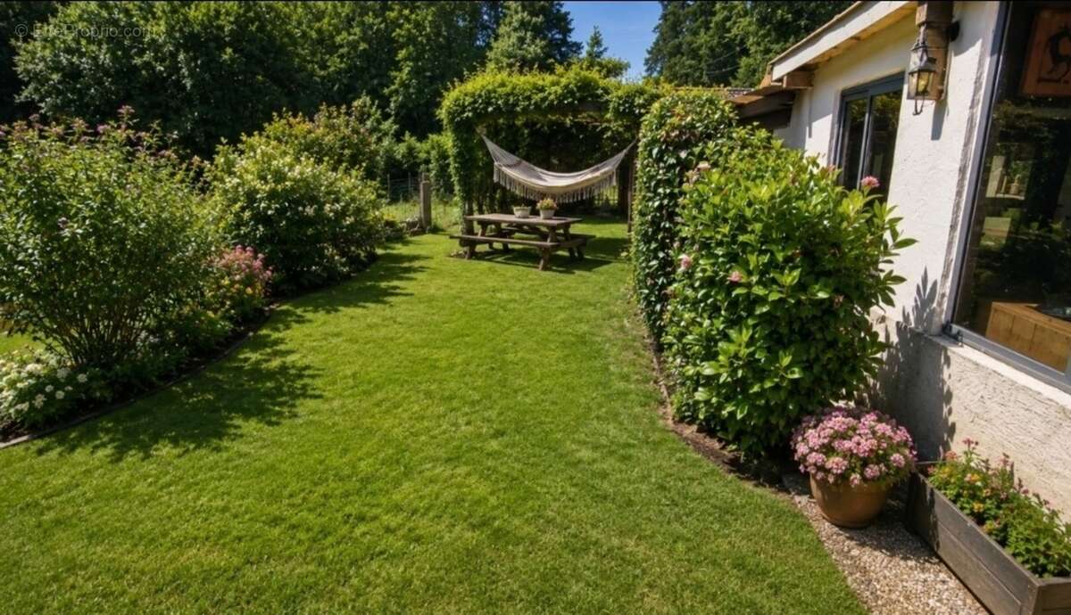 MAISON T5 à vendre 5 pièces banlieue EPINAL (88) avec PISCINE, GARAGE, mare sur 2600 m2 TERRAIN - photo 7