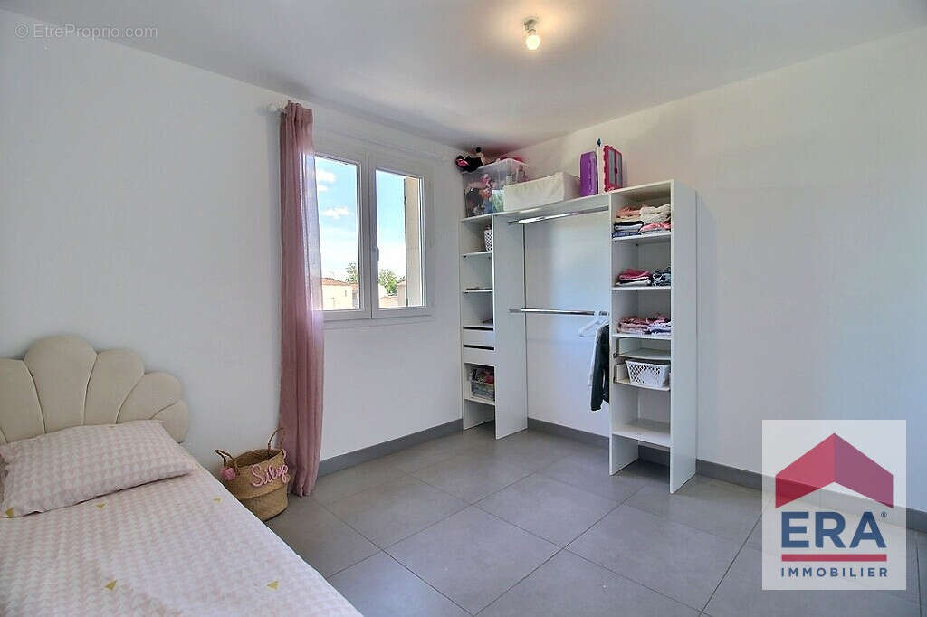 Maison à SORGUES