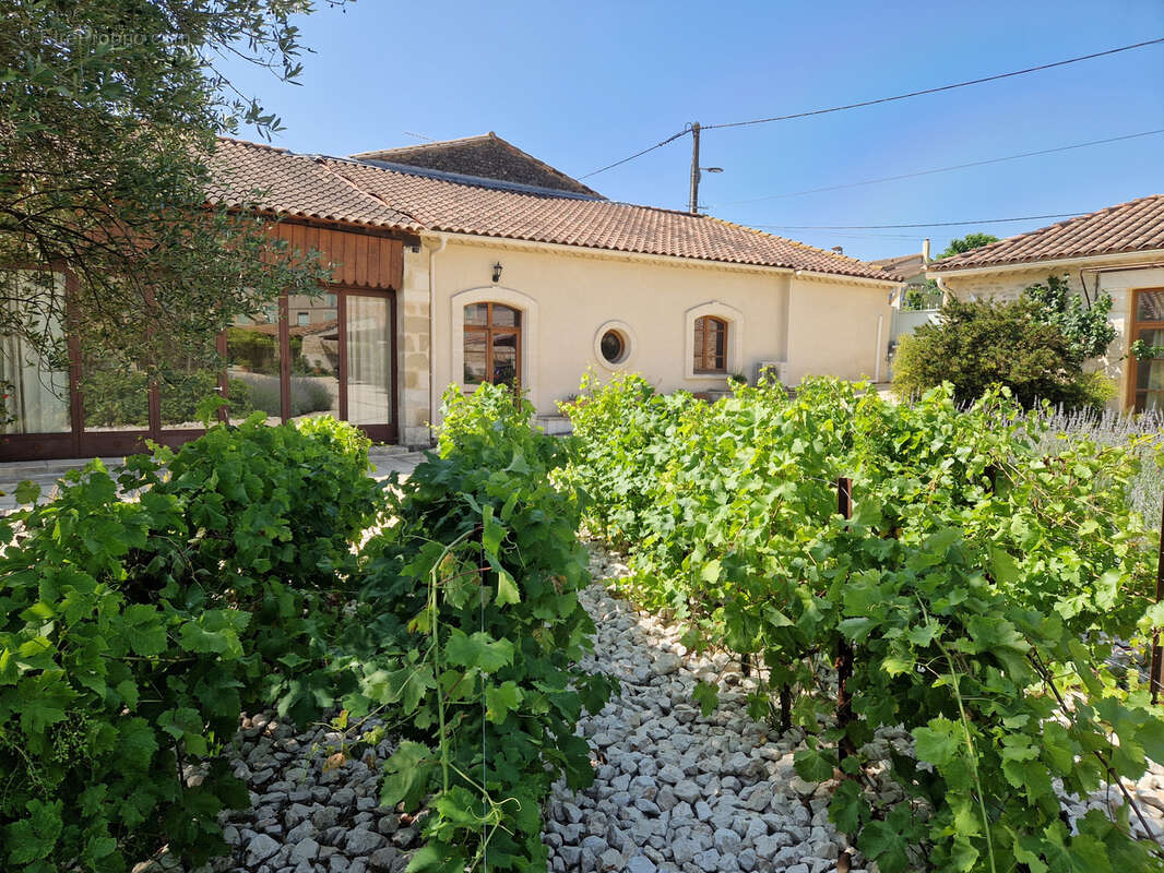 Maison à UZES