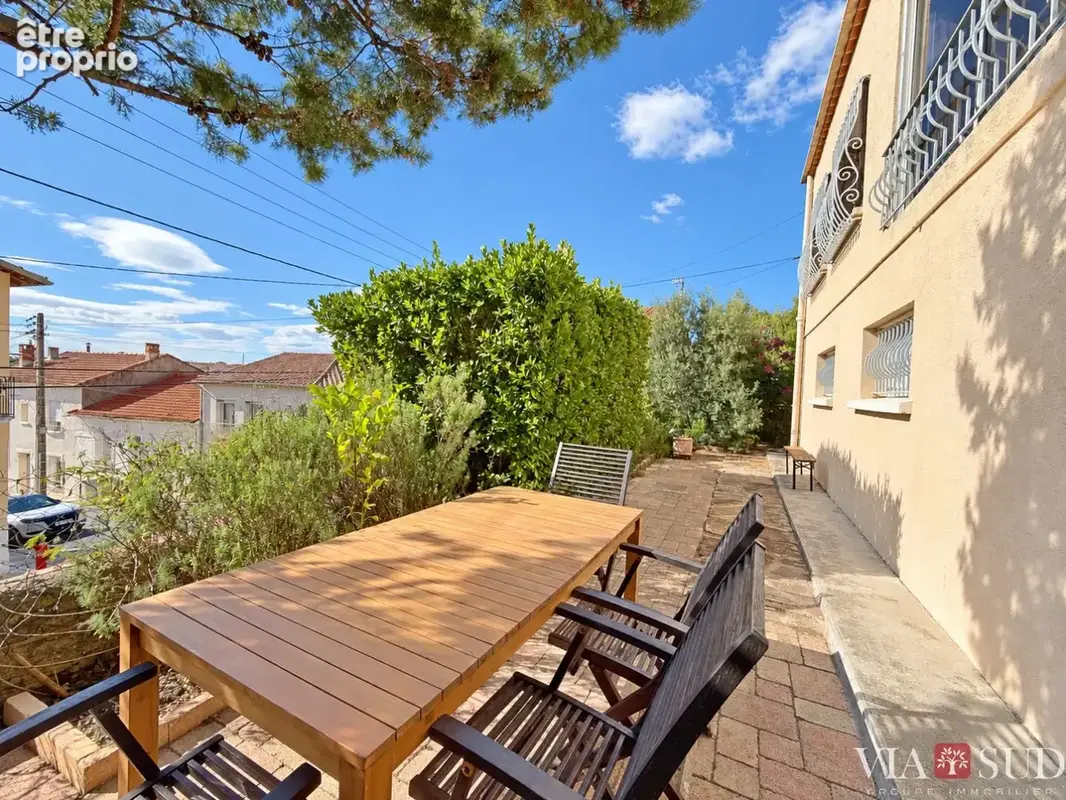Béziers  quartier des arènes : villa des années 50 à quatre faces, vue dégagée sud - photo 2