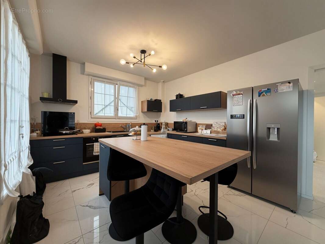 Maison à SAINT-ERBLON