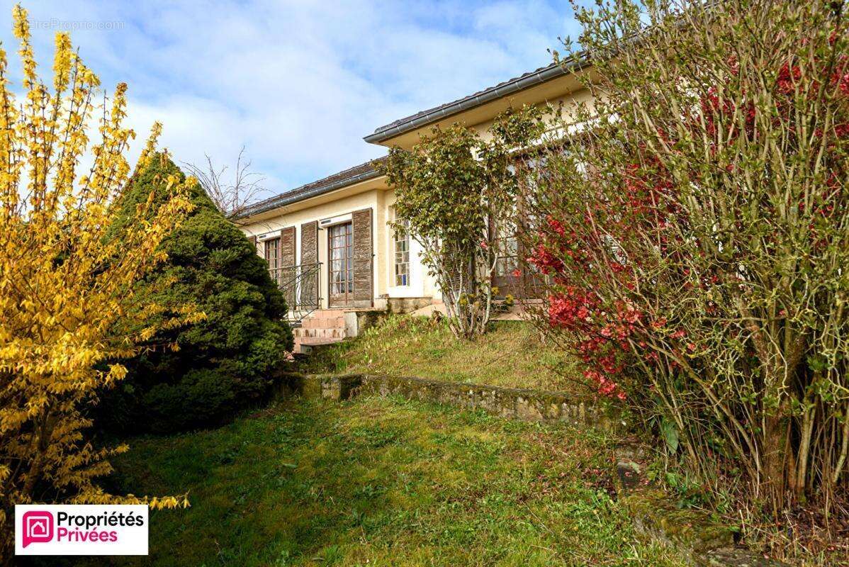 Maison à ARS-LAQUENEXY