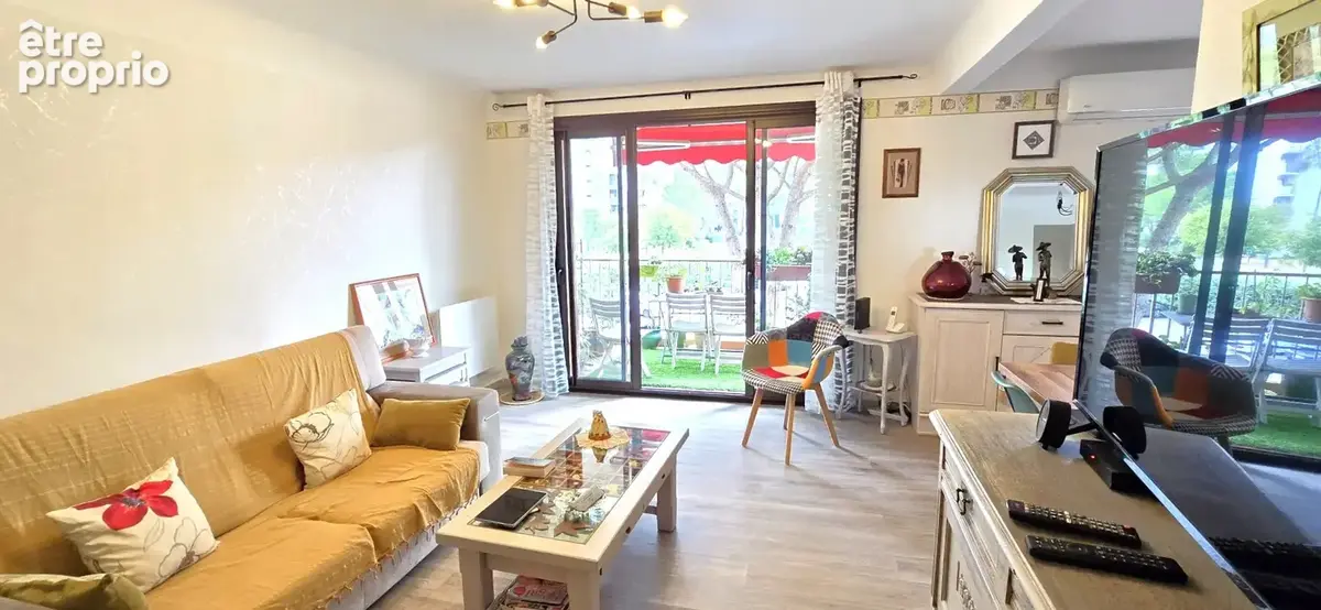 Beau T3 - T4 spacieux de 83 m2 dans résidence sécurisée - photo 11