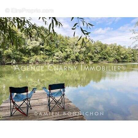 Terrain à CHAMBEUGLE