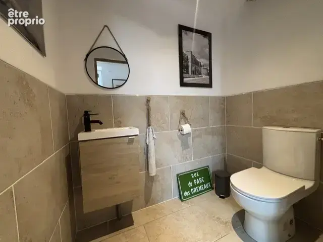 EXCLUSIVITE! Longère intégralement rénovée à AUTUN, 5 chambres, jardin clos et dépendances. - photo 13
