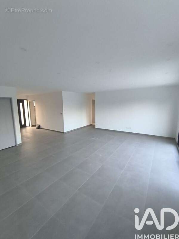 Maison 99 m² à Chateauneuf-Sur-Loire  - photo 8