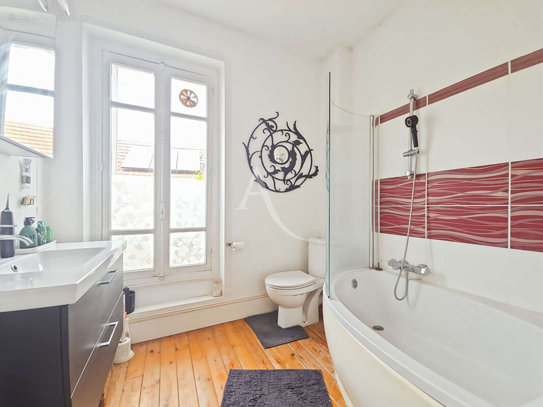 Maison Juziers 6 pièce(s) 135 m2 - photo 8