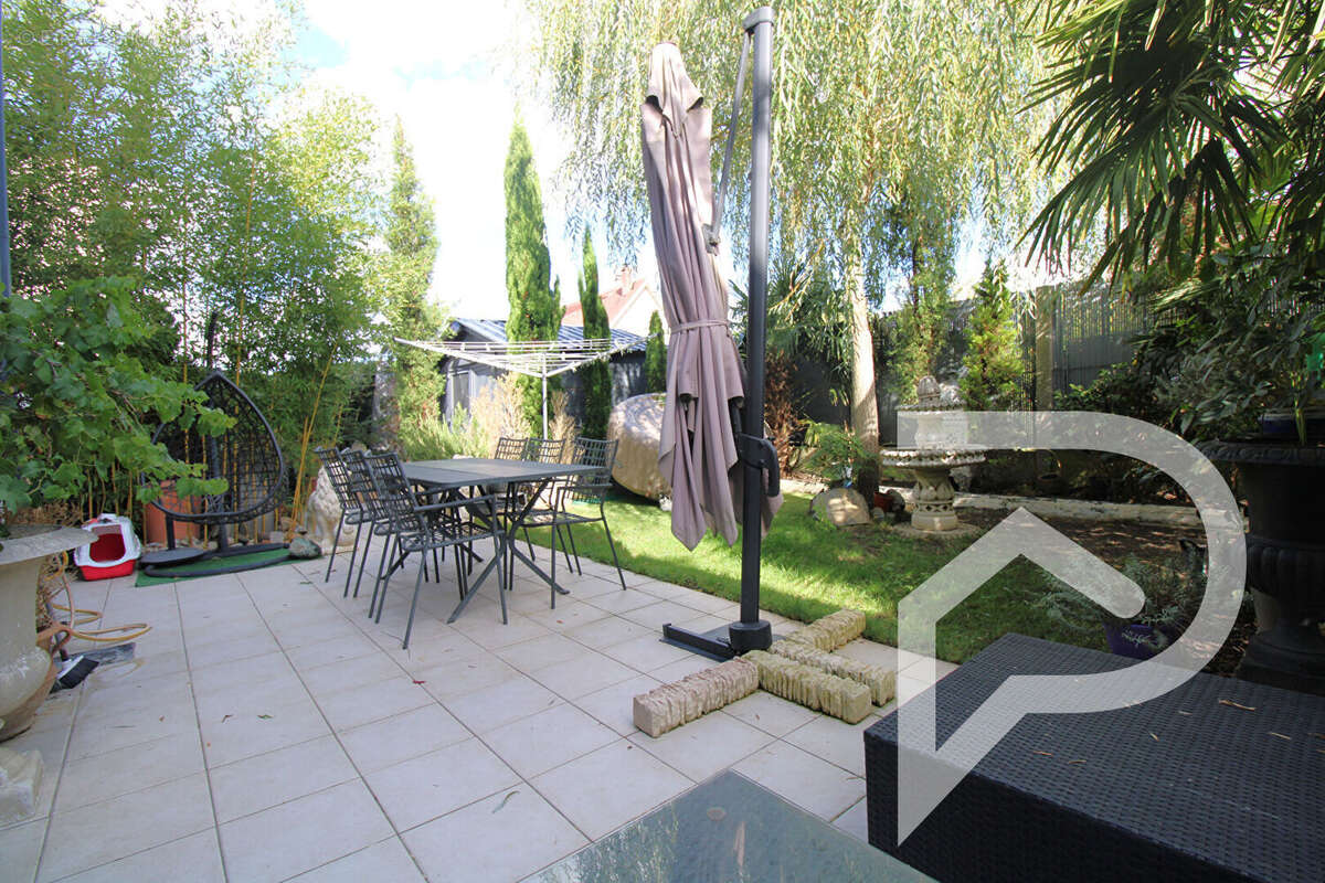 Maison à LACROIX-SAINT-OUEN