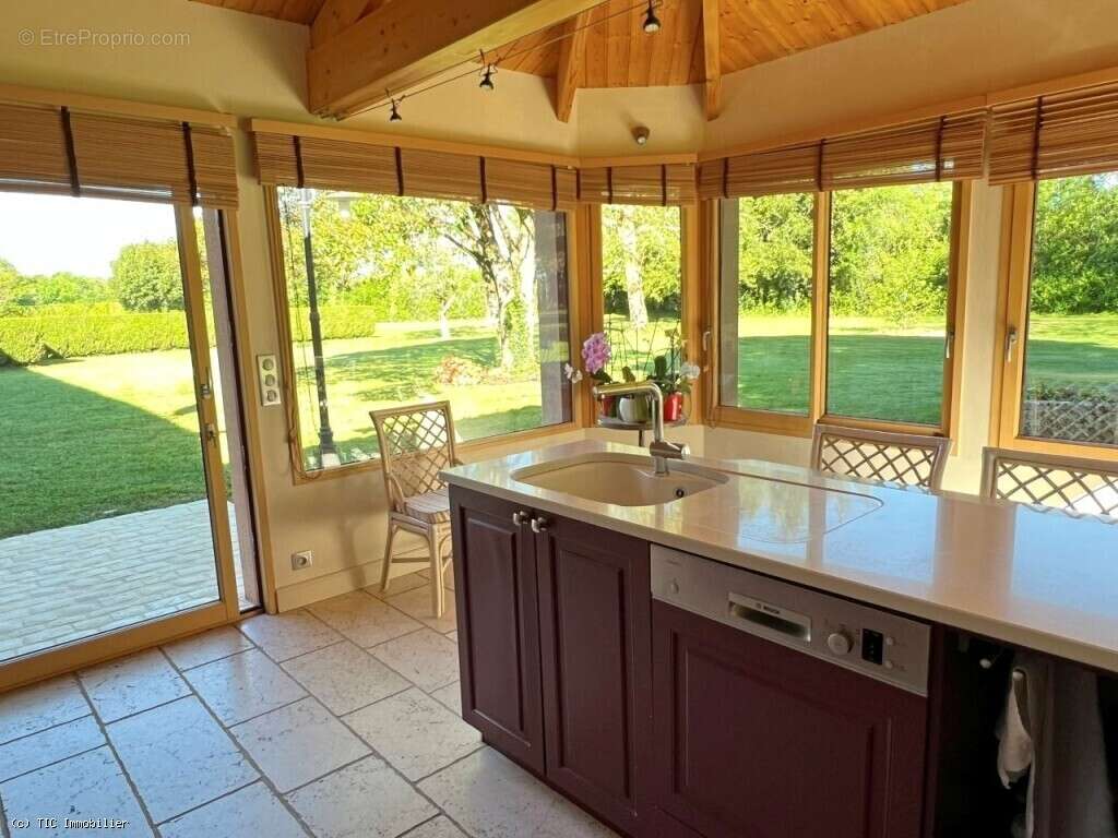 Maison à SAUZE-VAUSSAIS