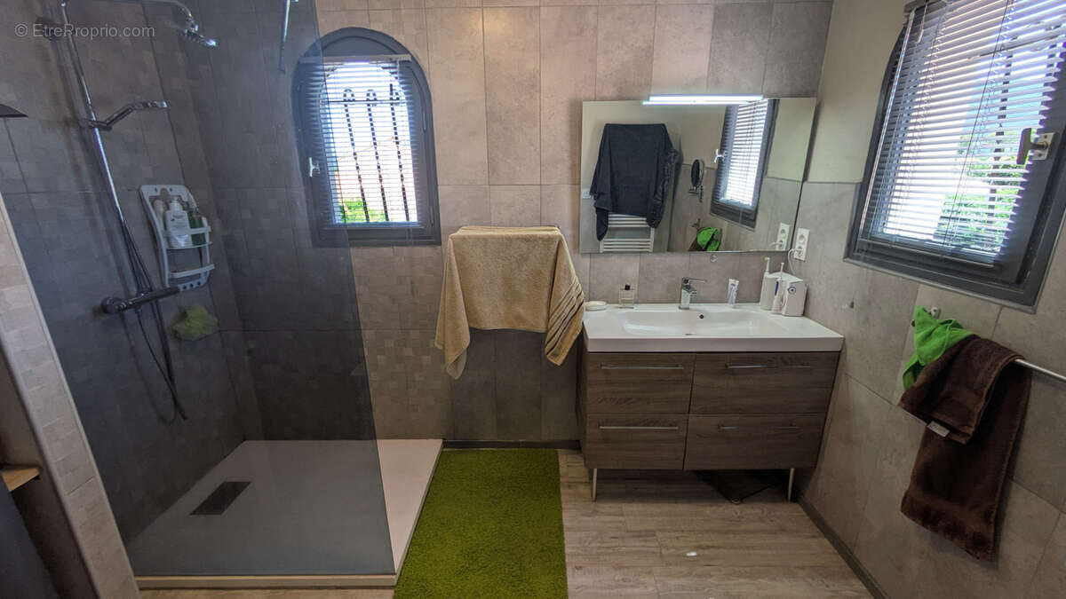 Maison à MONTESQUIEU-DES-ALBERES