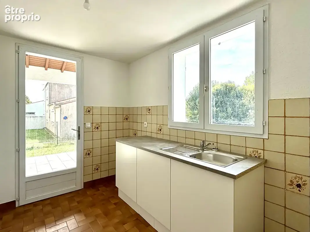 Maison rénovée - Vaux-sur-mer centre ville - photo 13