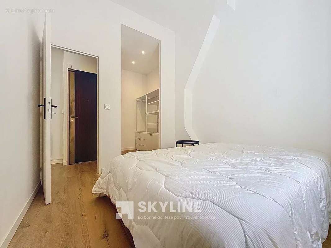 Appartement à MARSEILLE-4E