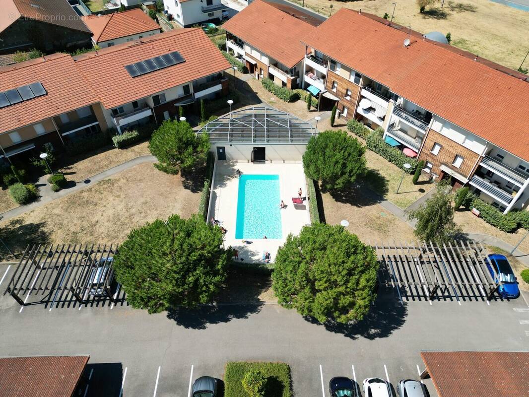Appartement 74 m² à Roanne  - photo 1