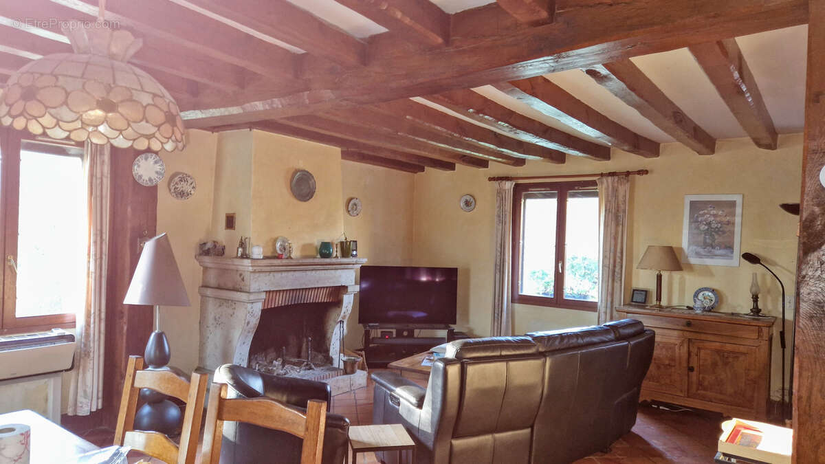 Maison à HUISSEAU-SUR-MAUVES