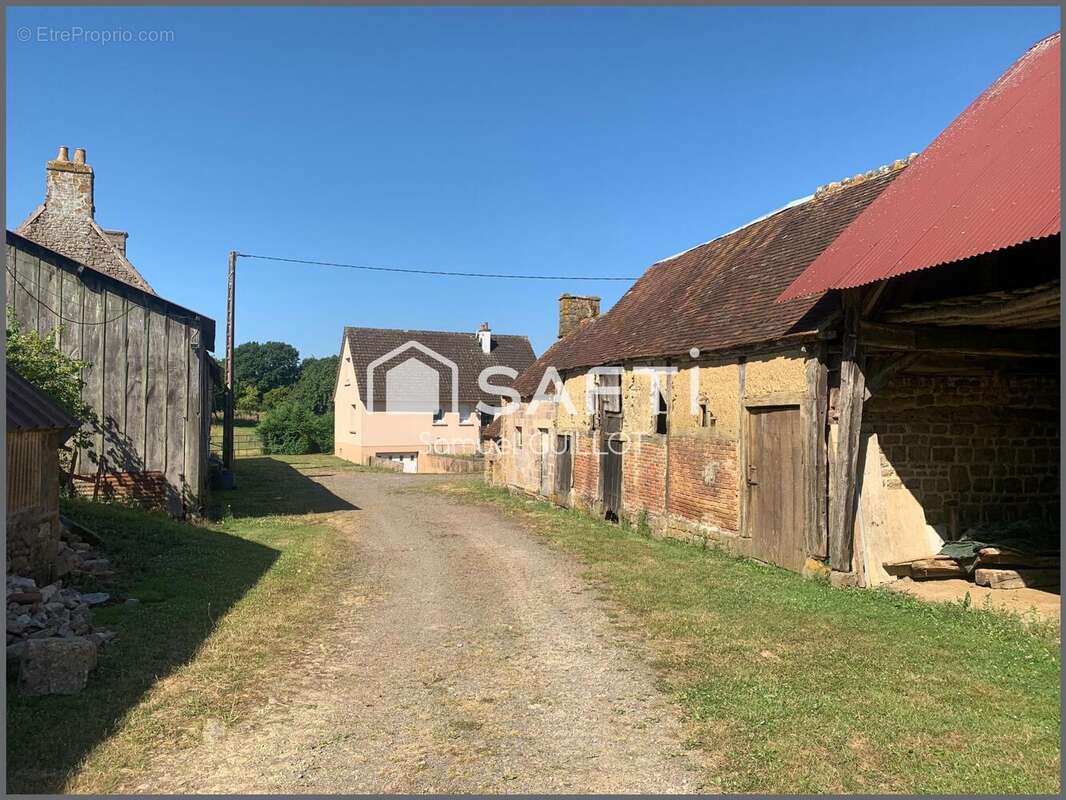 Photo 3 - Maison à SAINT-GEORGES-D'ANNEBECQ