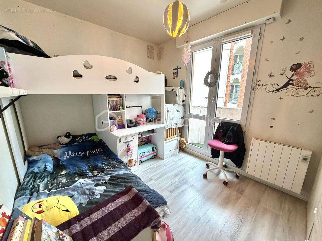 Rouen 76100 quartier MATMUT - appartement T4 - 3 chambres, 3 balcons, un box de stationnement, cave - photo 9