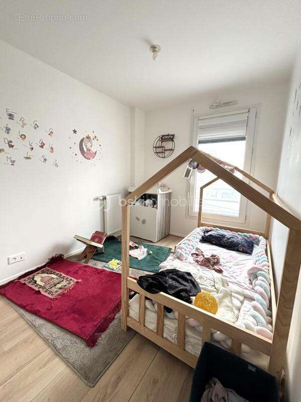 Maison à FLEURY-MEROGIS