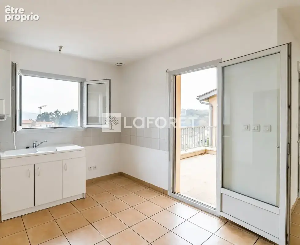 Maison L'Arbresle 69210 4 pièce(s) 90 m2 - photo 6