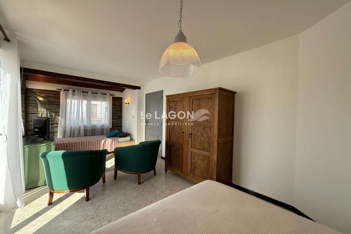 Maison à SAINT-CYPRIEN