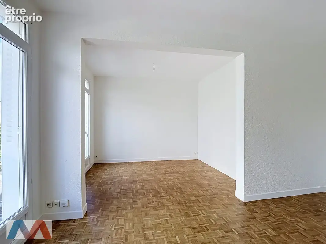 Appartement 104 m² à Cournon-D'auvergne  - photo 7