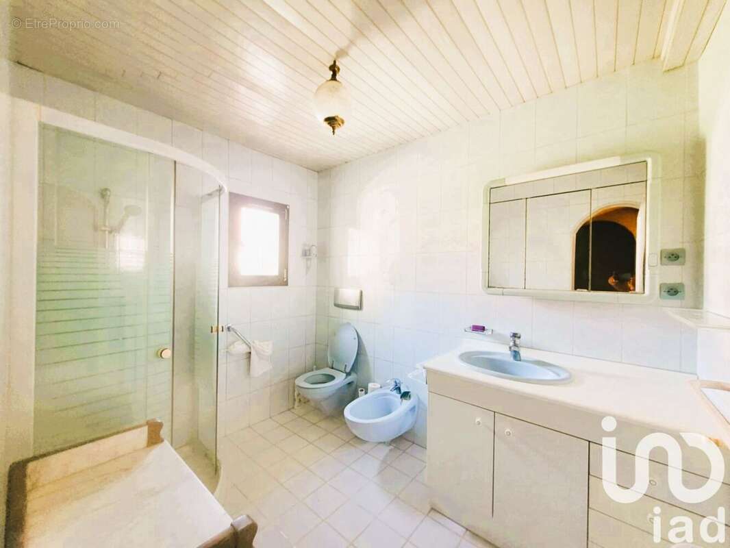 Photo 7 - Maison à LAMORLAYE