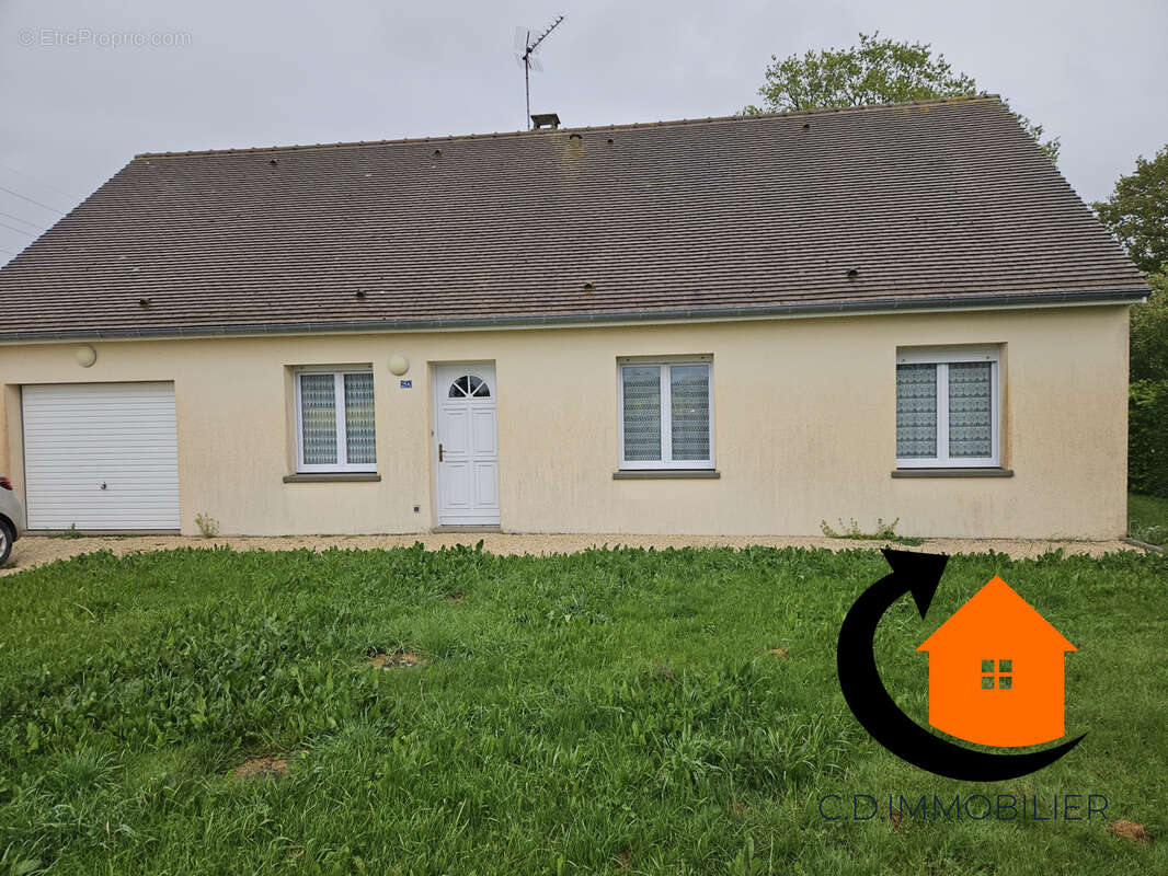 Maison à LE FAVRIL