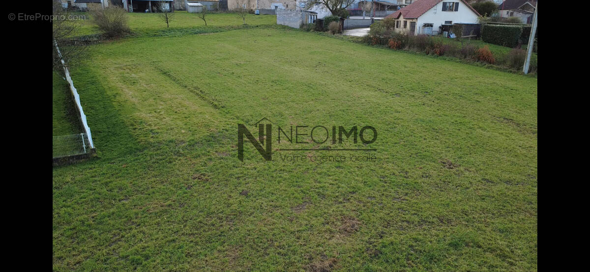 Terrain à DARNIEULLES