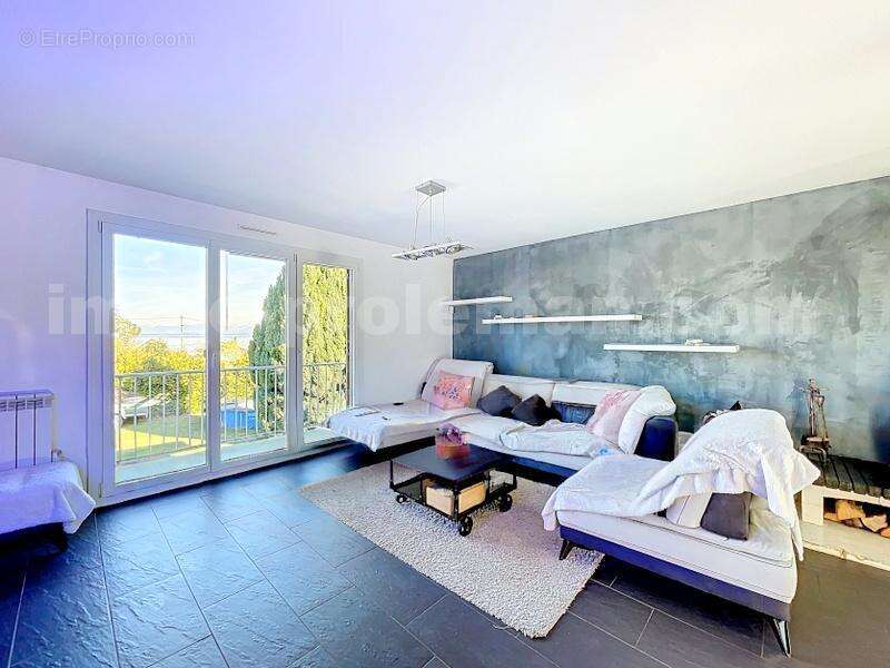 lac_leman_vu_maison_plage_excenevex_lotissement_calme_maison_individuelle_agence_immobilière_acheter_une_maison - Maison à EXCENEVEX