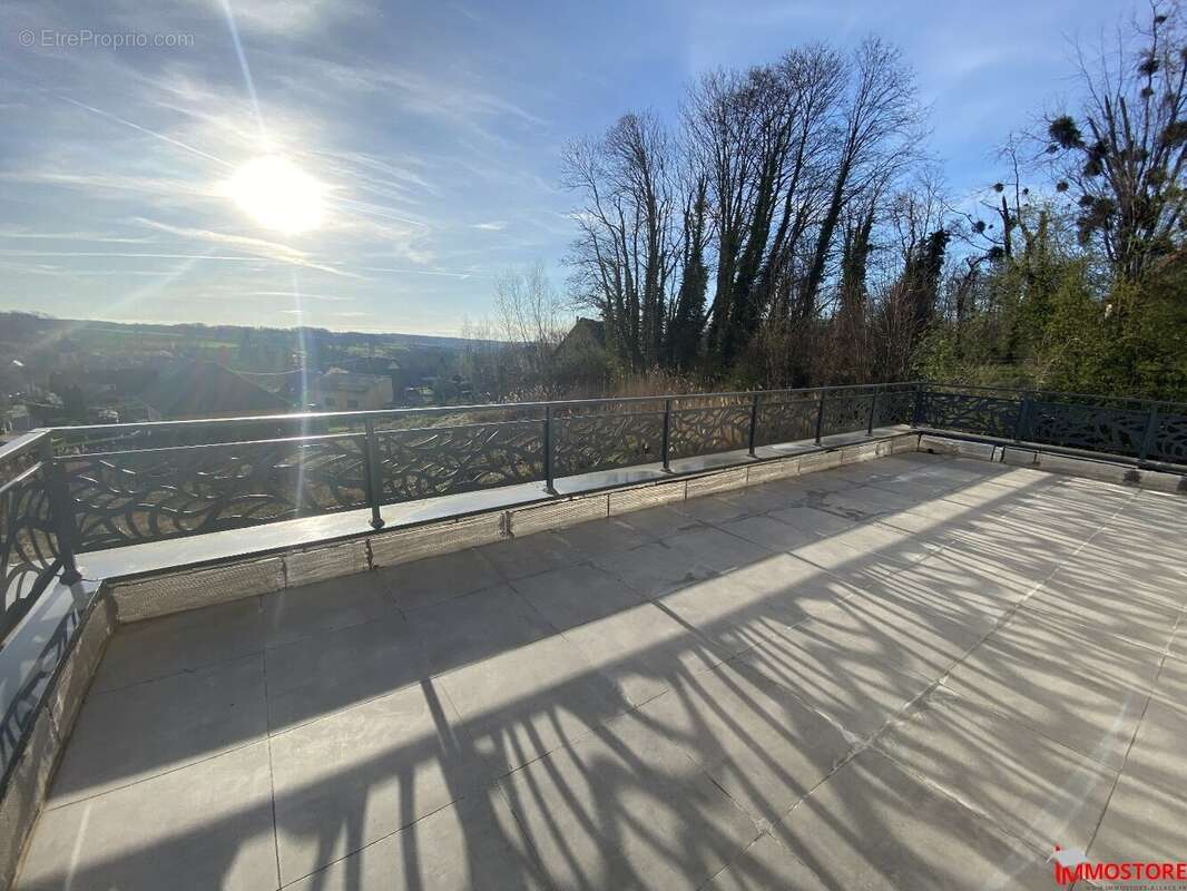Maison à toit plat 6 pièces de 150m² - photo 10