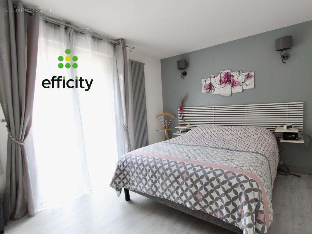 Maison à SAINT-MATHIEU-DE-TREVIERS