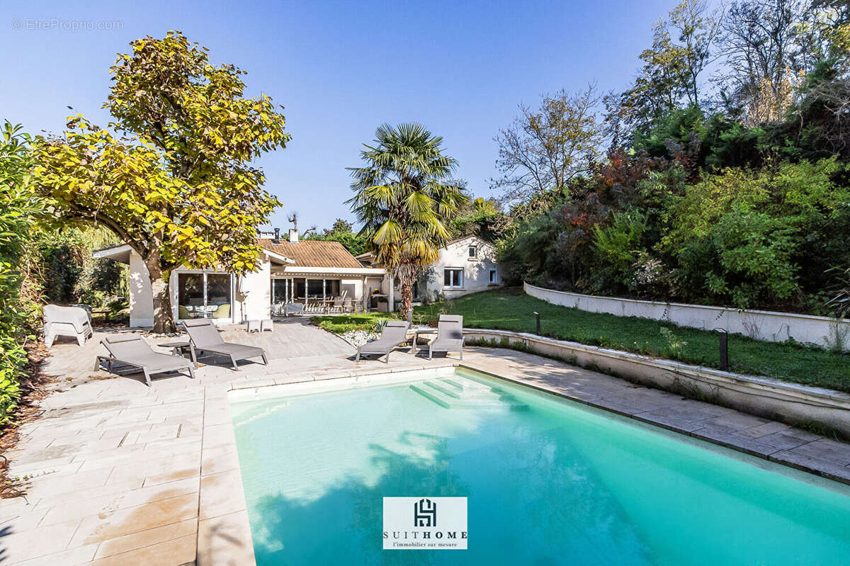 Maison à SAINT-DIDIER-AU-MONT-D'OR