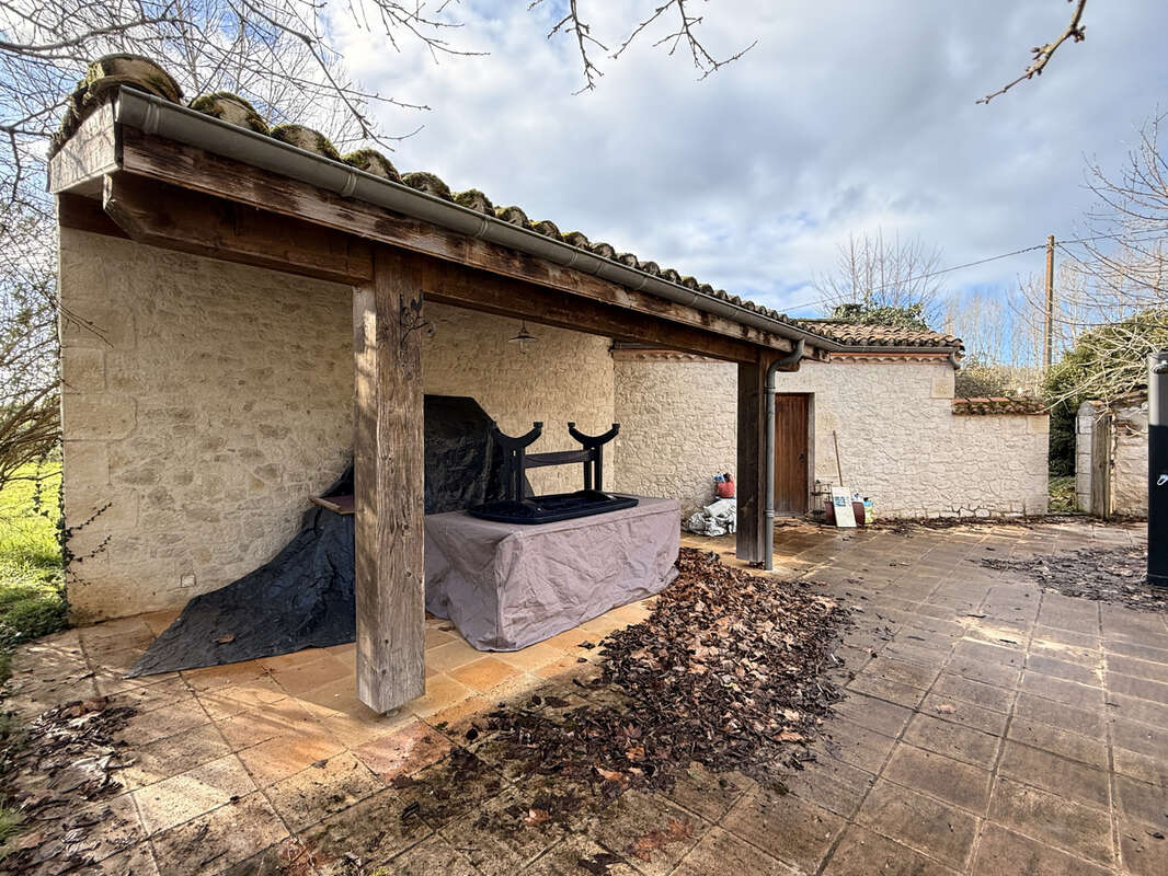 Maison à SAINT-VITE