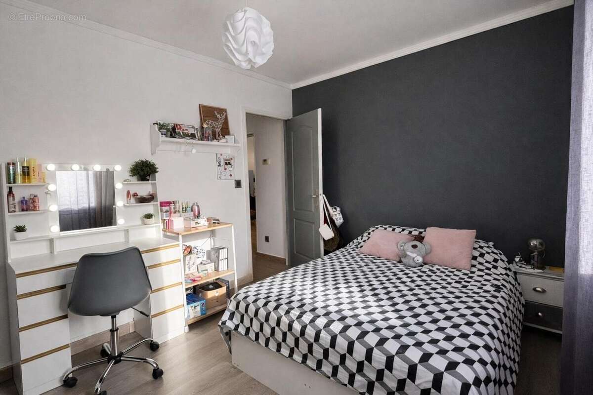 Photo 7 - Maison à LE MUY