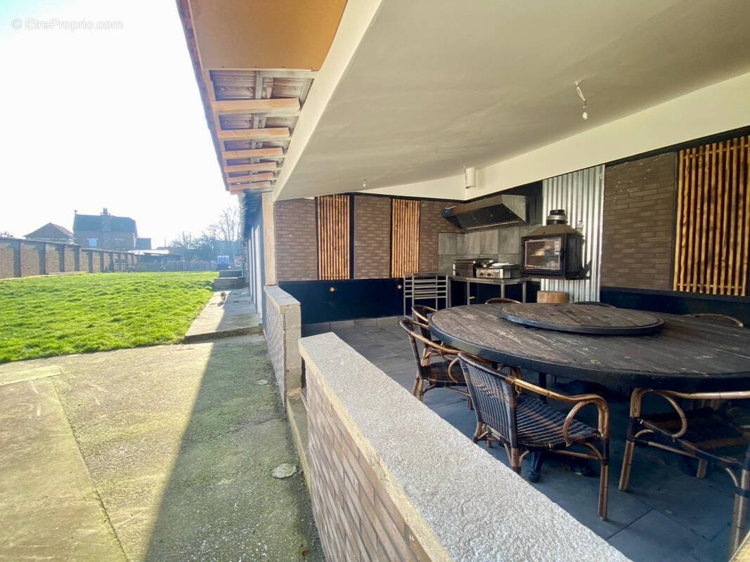 Maison à VILLERS-BRETONNEUX