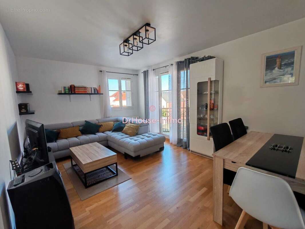Appartement à CARRIERES-SOUS-POISSY