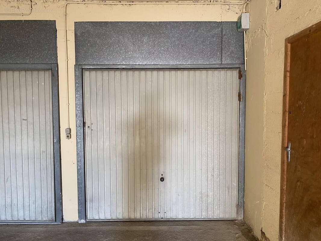 Parking à BEAUSOLEIL