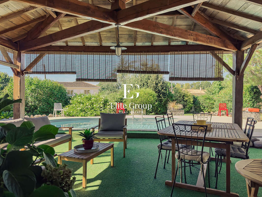 Maison à CHATEAUNEUF-SUR-CHARENTE