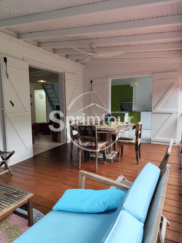 Appartement à BOUILLANTE