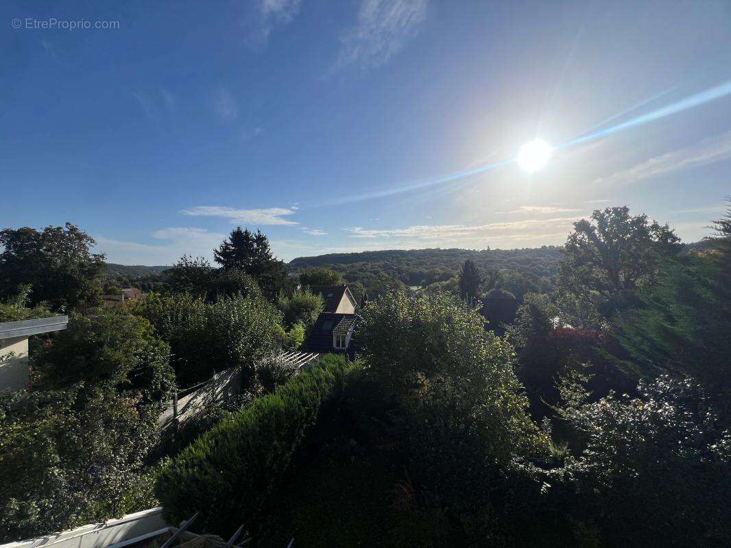 Maison à BURES-SUR-YVETTE