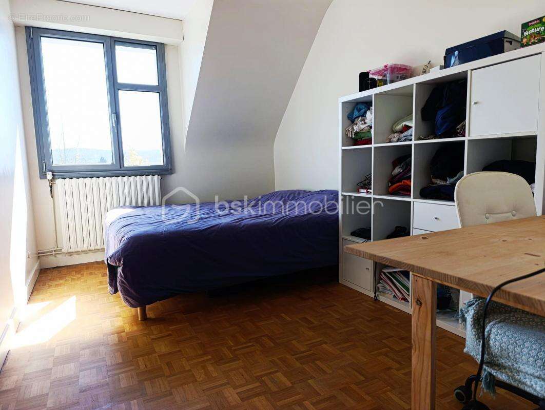 Maison à CONDE-SUR-SARTHE