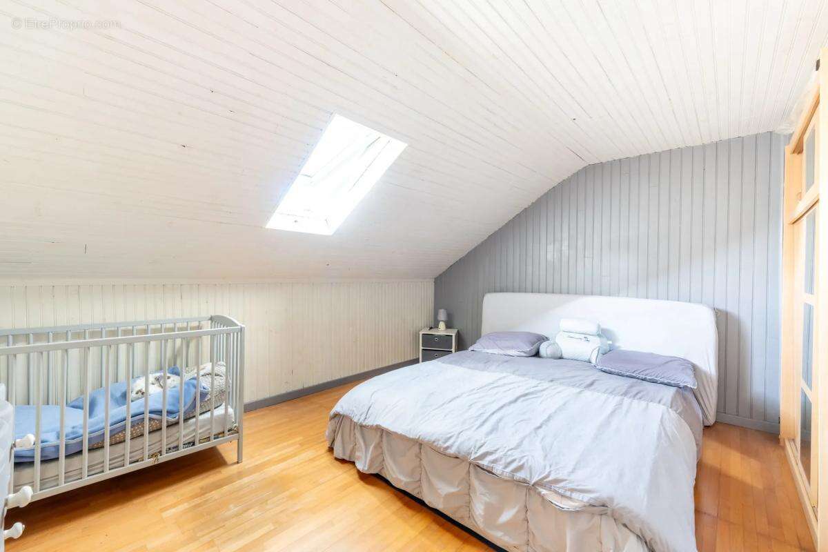 Maison à MONTLIGNON