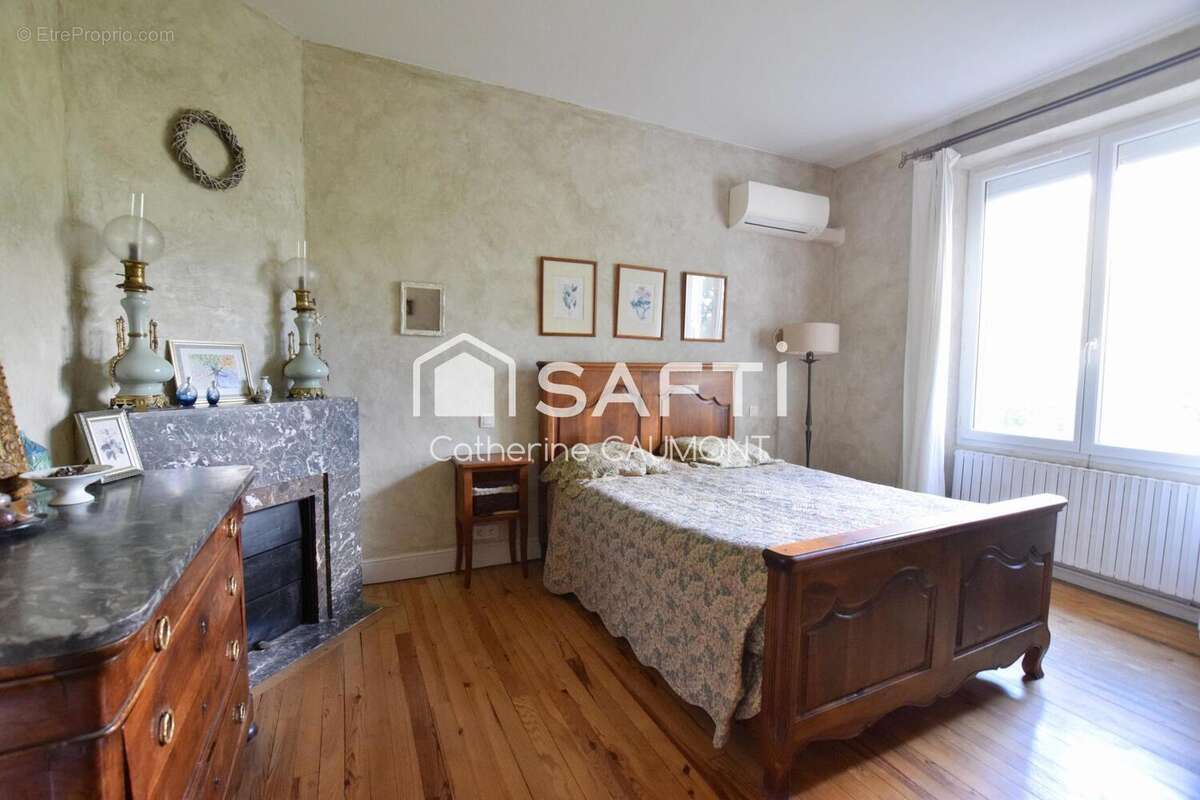 Maison 127 m² à Castres  - photo 9