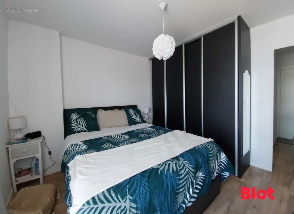 Appartement 45 m² à Saint-Meloir-Des-Ondes  - photo 3