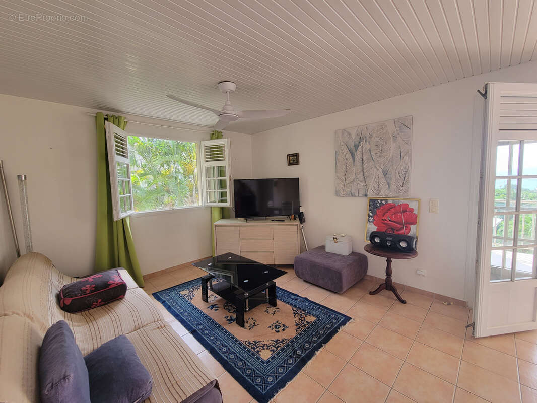 Maison à LES TROIS-ILETS